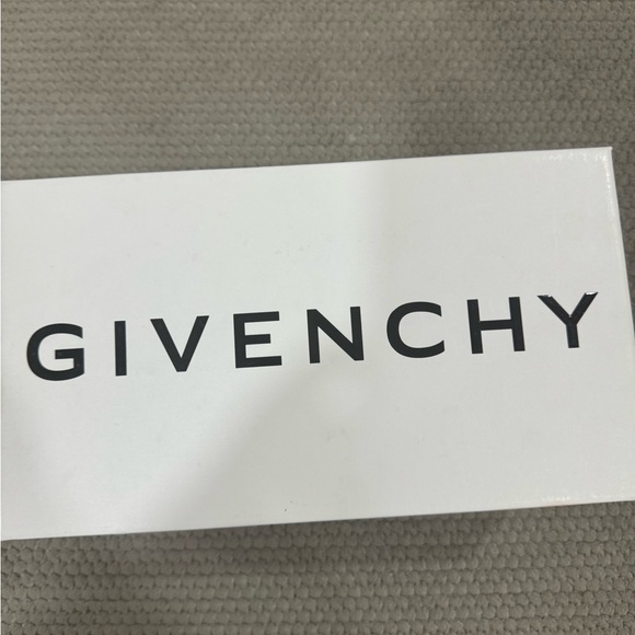 Givenchy heels - Picture 6 of 6